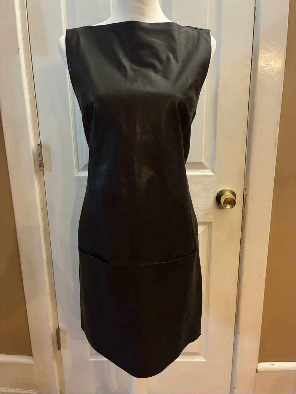 Vince Black 100% Lambskin Leather Sleeveless Shift Dress Patch Pockets 8